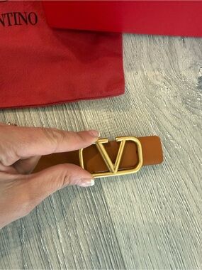Valentino Vlogo Signature Reversible Belt